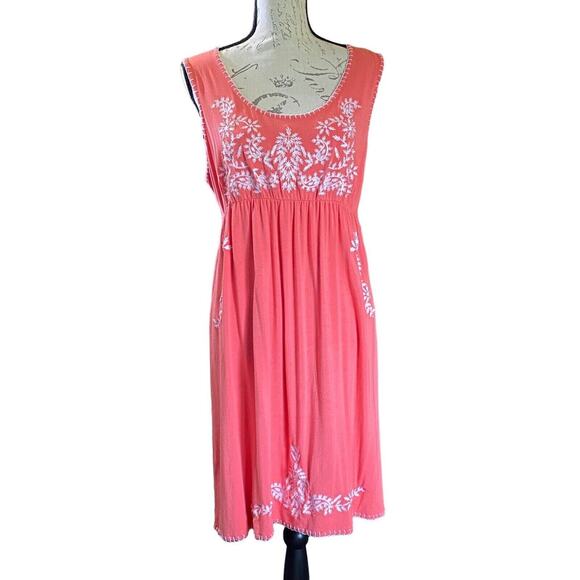 Chelsea & Theodore Pink Mini Dress with White Embroidery - Picture 1 of 9